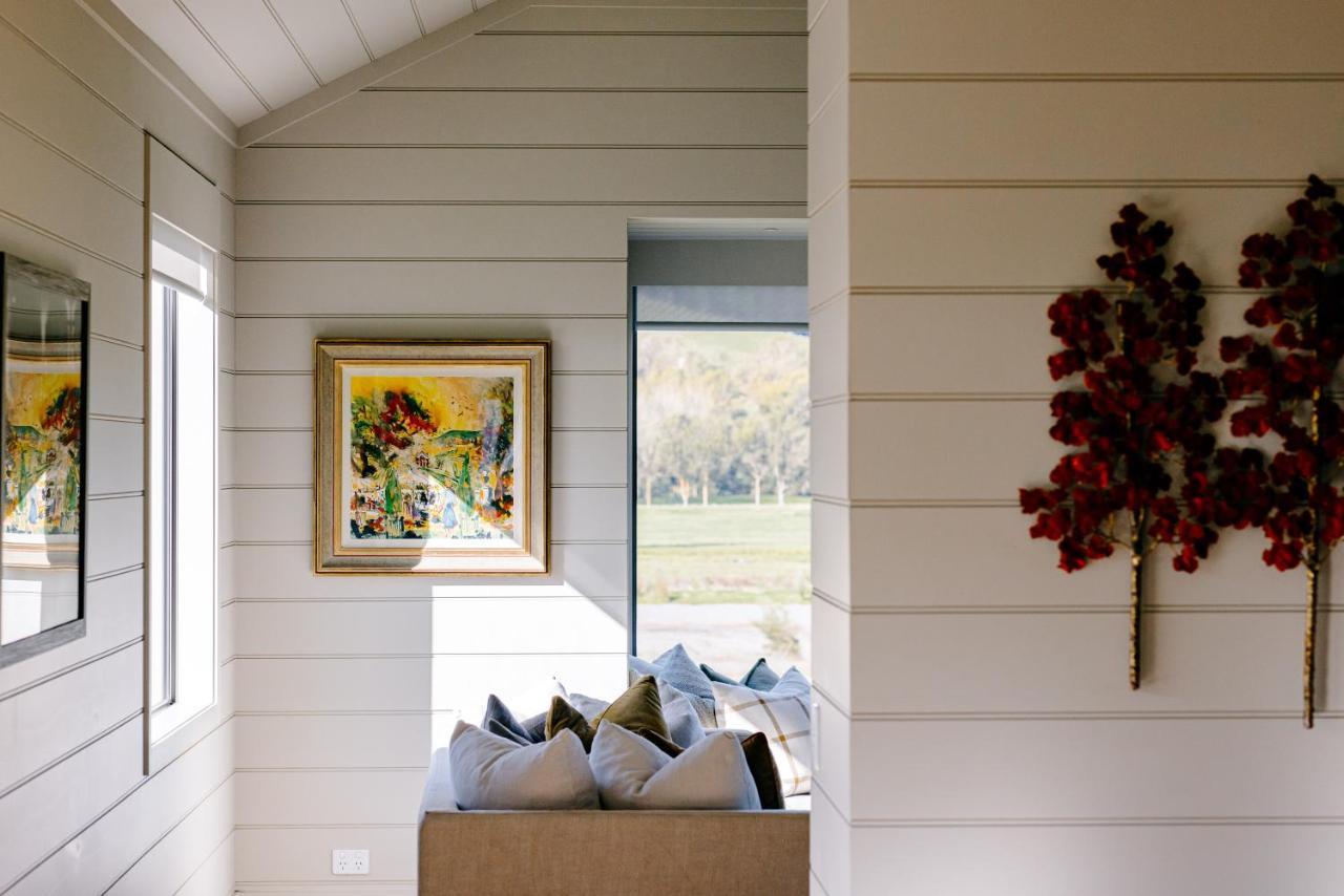 Craggy Range Luxury Vineyard Retreat Villa Havelock North Exterior photo